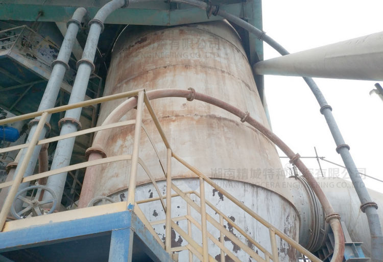 美运行一年的维多利亚老品牌vic特瓷耐磨陶瓷管道外观无破损、运行无走漏