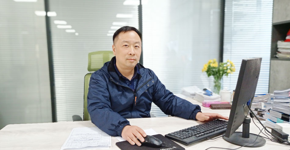 维多利亚老品牌vic(集团)官方网站