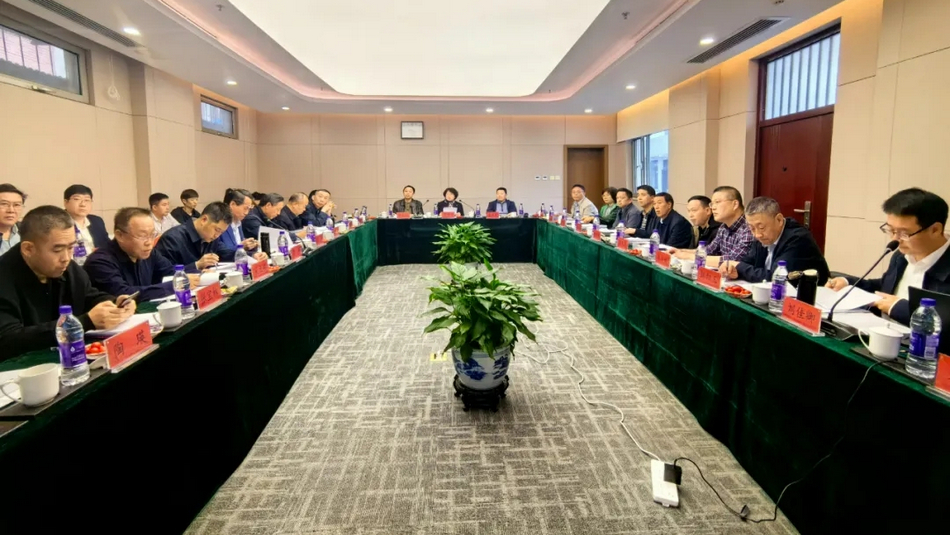 维多利亚老品牌vic(集团)官方网站