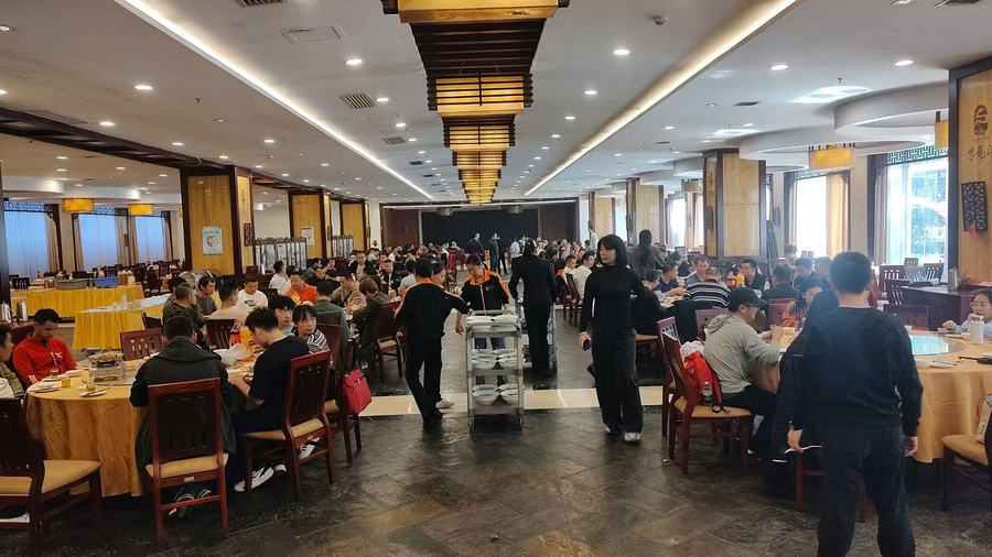 维多利亚老品牌vic(集团)官方网站