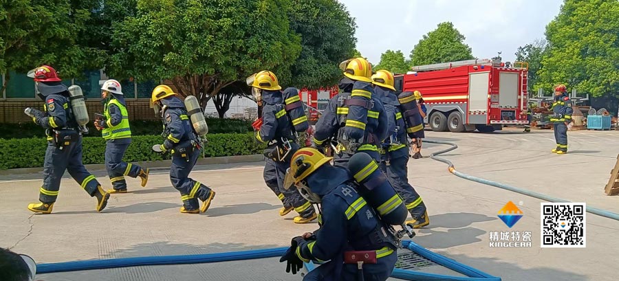 维多利亚老品牌vic起劲配合消防联合演练，，，，，共筑清静生产防地